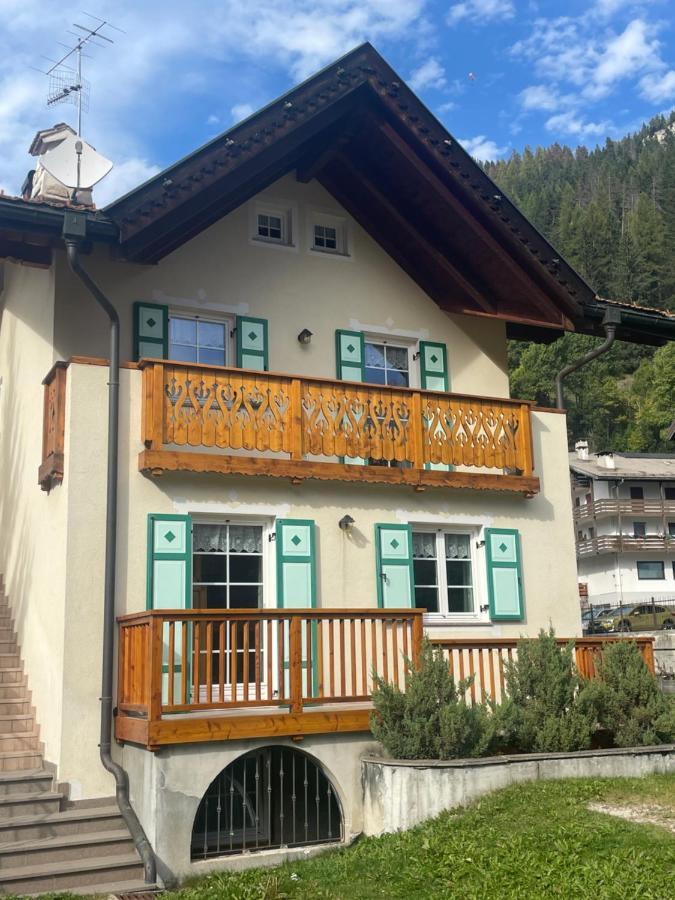 Апартаменты Casa Cesarina By Ama Val Di Fassa Канацеи Экстерьер фото